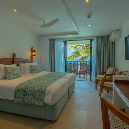 Voyager Beach Resort Mombasa Exterior photo