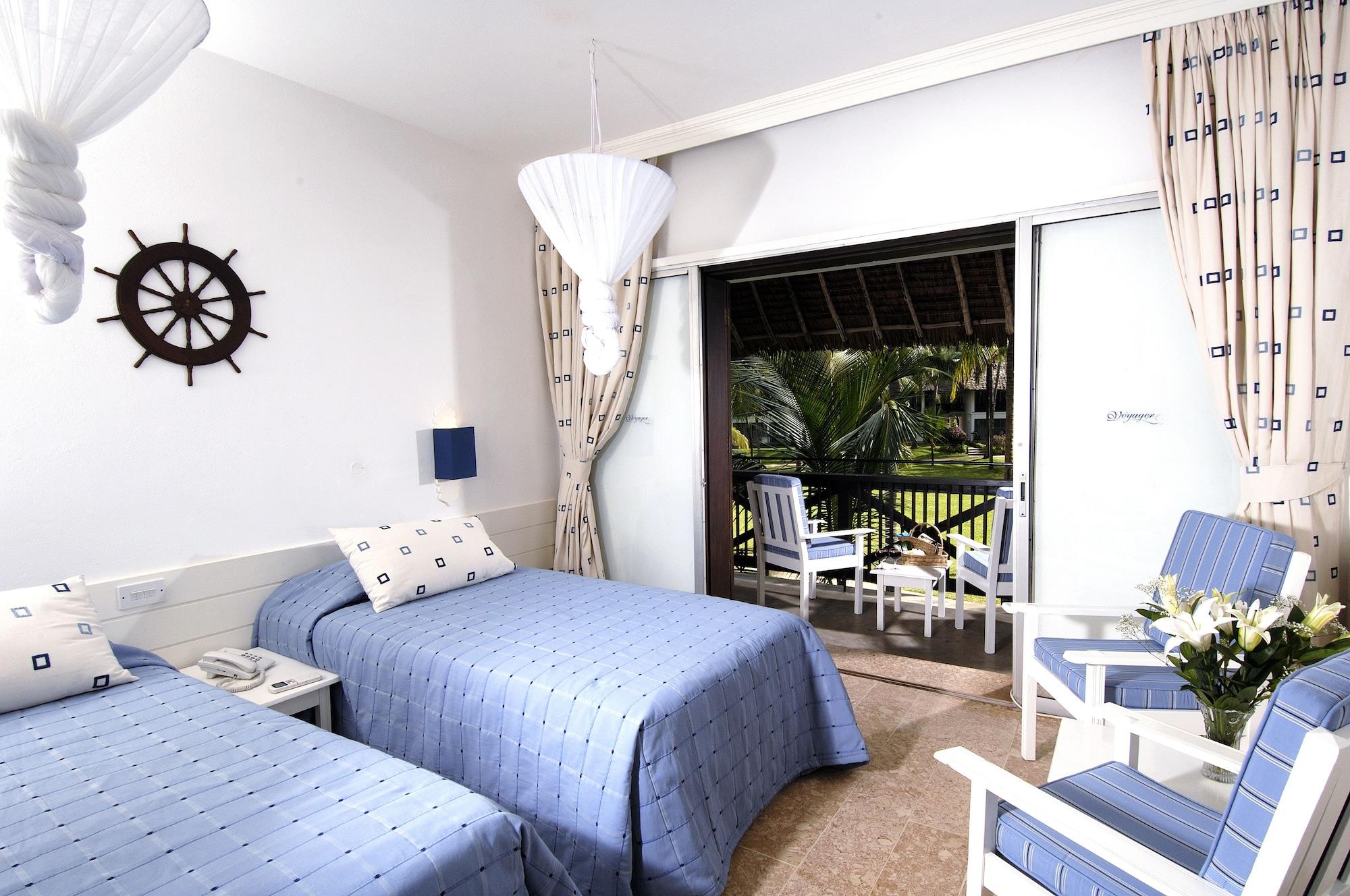 Voyager Beach Resort Mombasa Room photo